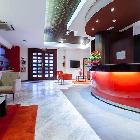 Hotel Philadelfia Пелигрос Екстериор снимка