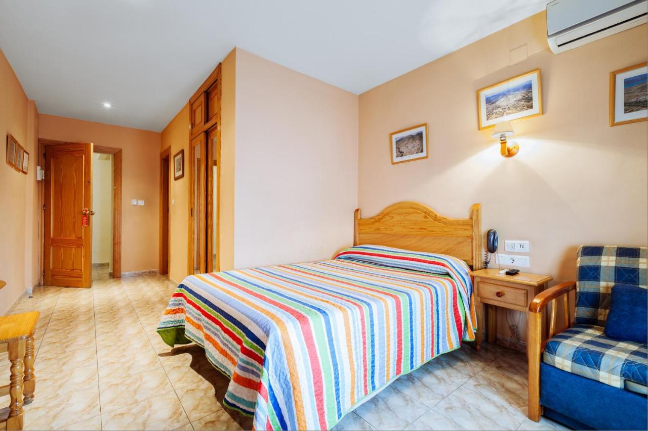Hotel Philadelfia Пелигрос Екстериор снимка