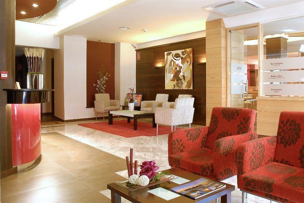 Hotel Philadelfia Пелигрос Екстериор снимка